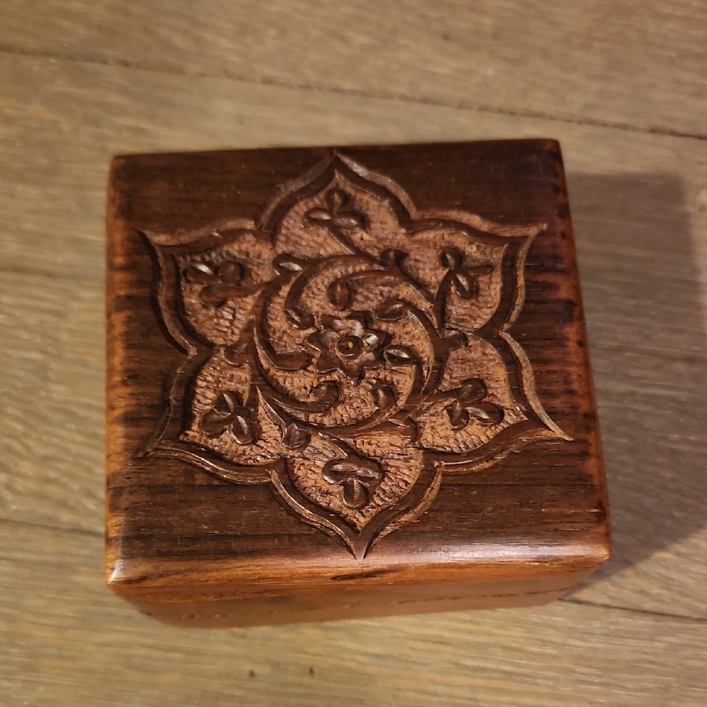 Carved Wooden Box Hand Crafted Jewelry Trinket Floral Design